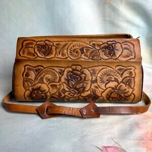 Vintage 60s Hand-tooled Caramel Leather Floral Rose Multi Zip Shoulder Bag Purse